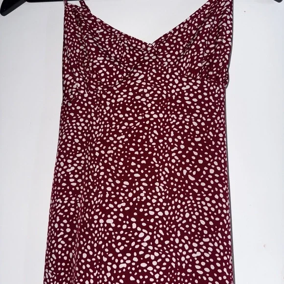 Shein Elegant Burgundy Polka Dot Flowy Dress - Picture 2 of 6